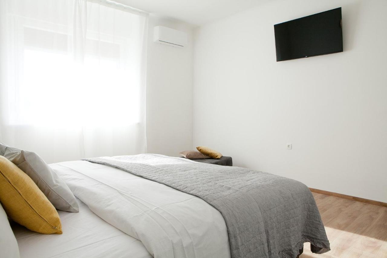 Apartment Mila Задар Екстер'єр фото