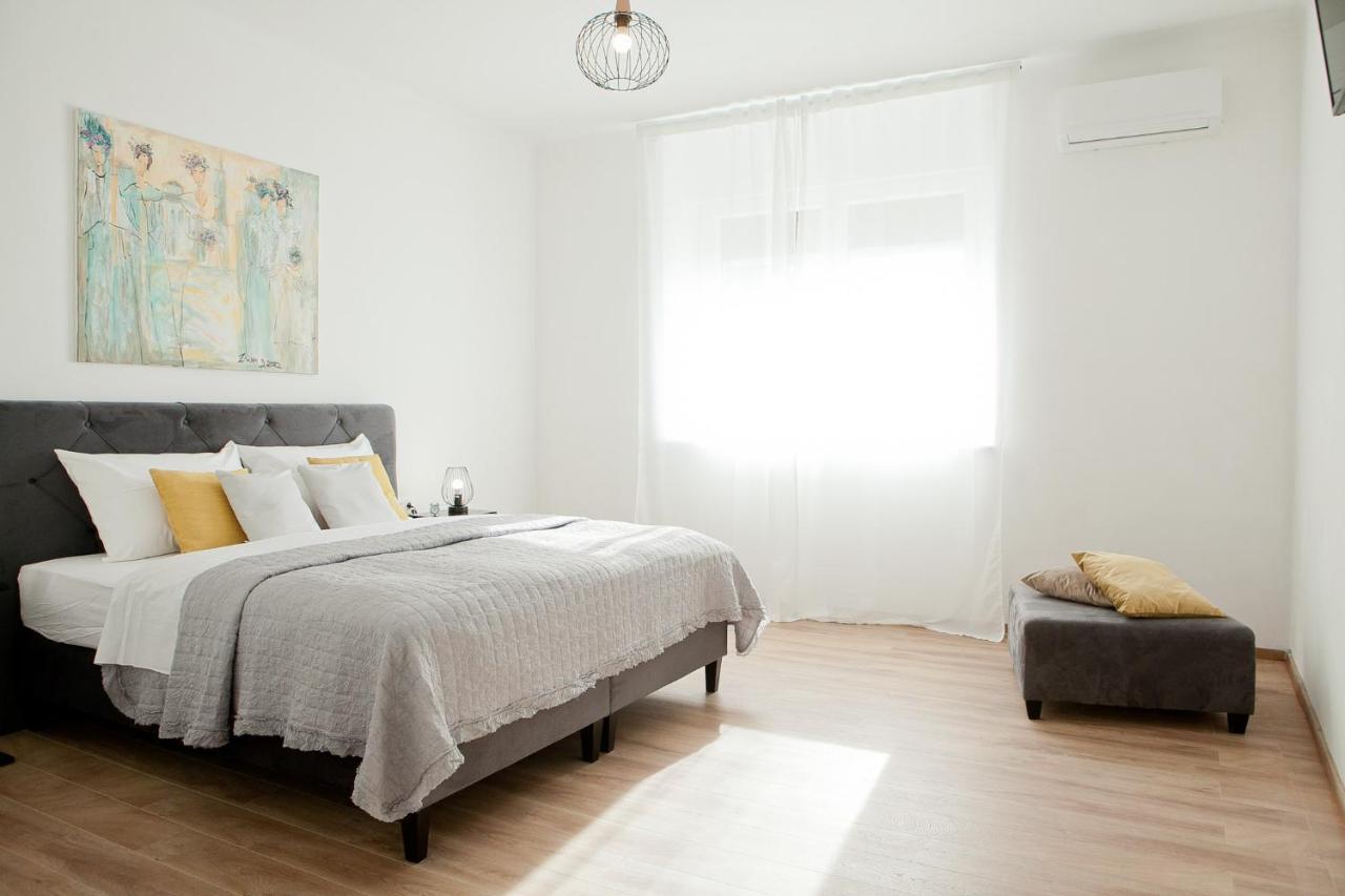 Apartment Mila Задар Екстер'єр фото