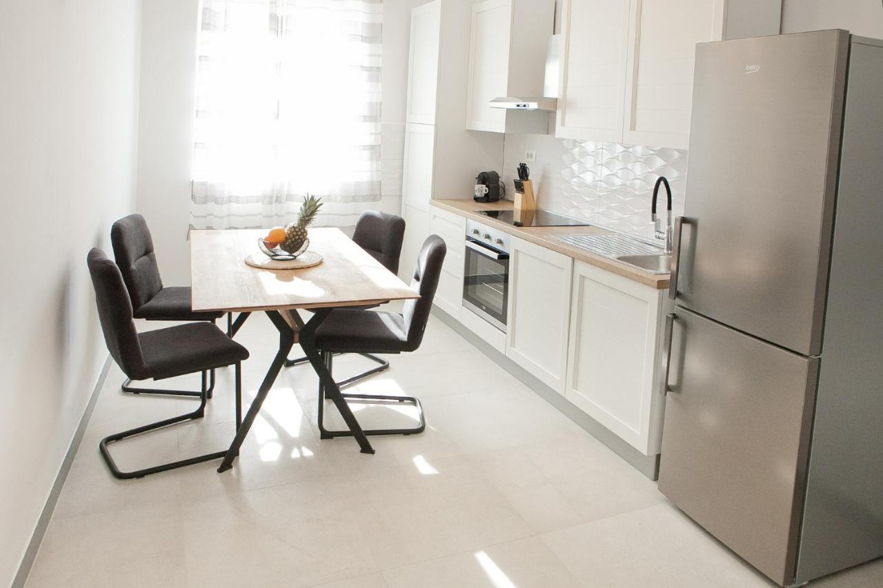 Apartment Mila Задар Екстер'єр фото