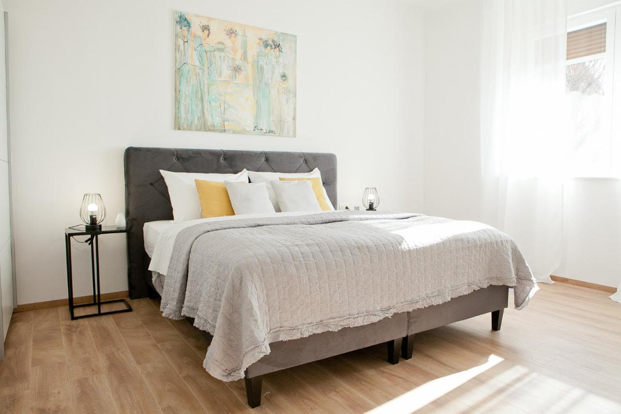 Apartment Mila Задар Екстер'єр фото